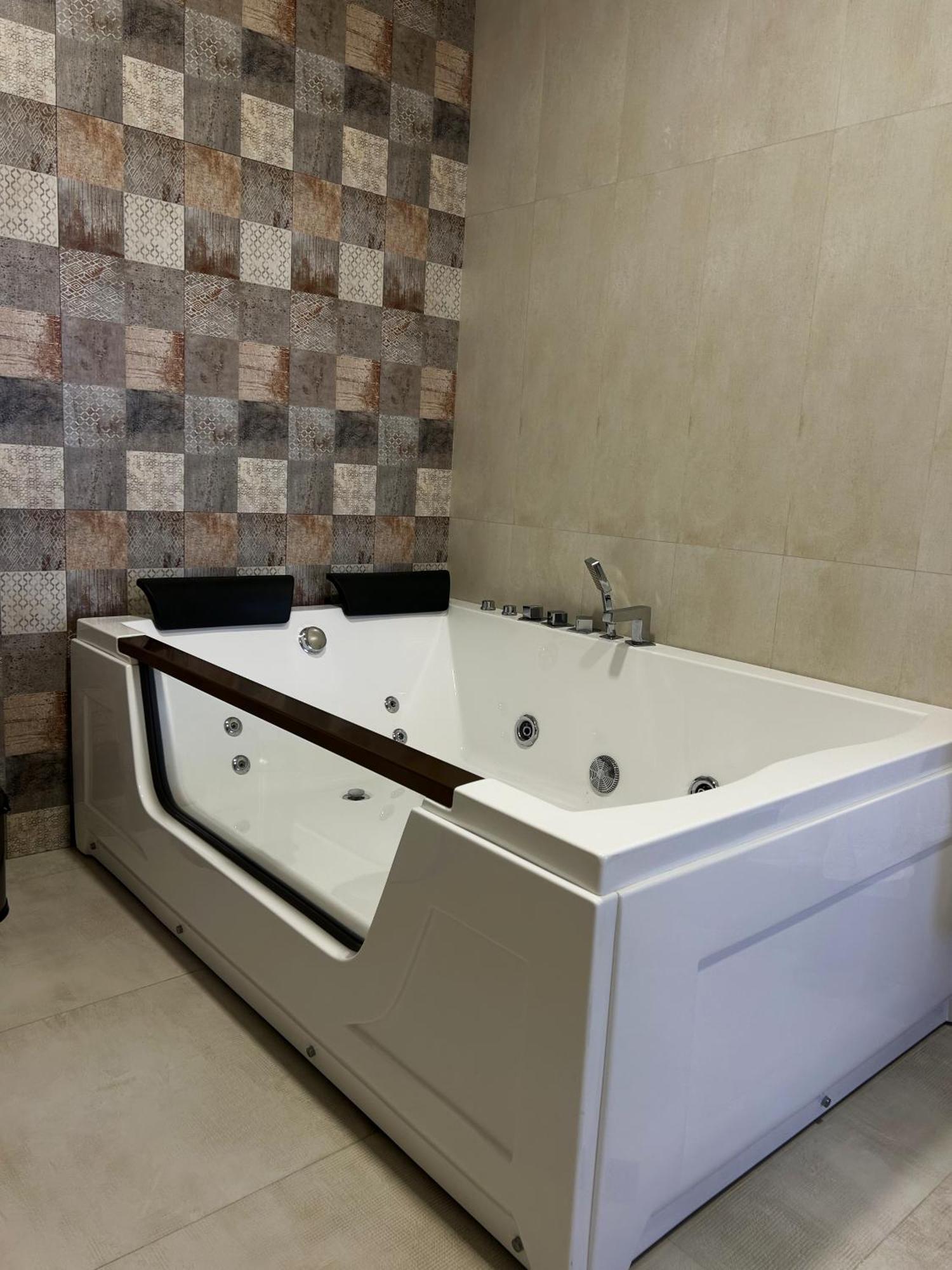 21 Rooms Hotel Gyumri Eksteriør bilde