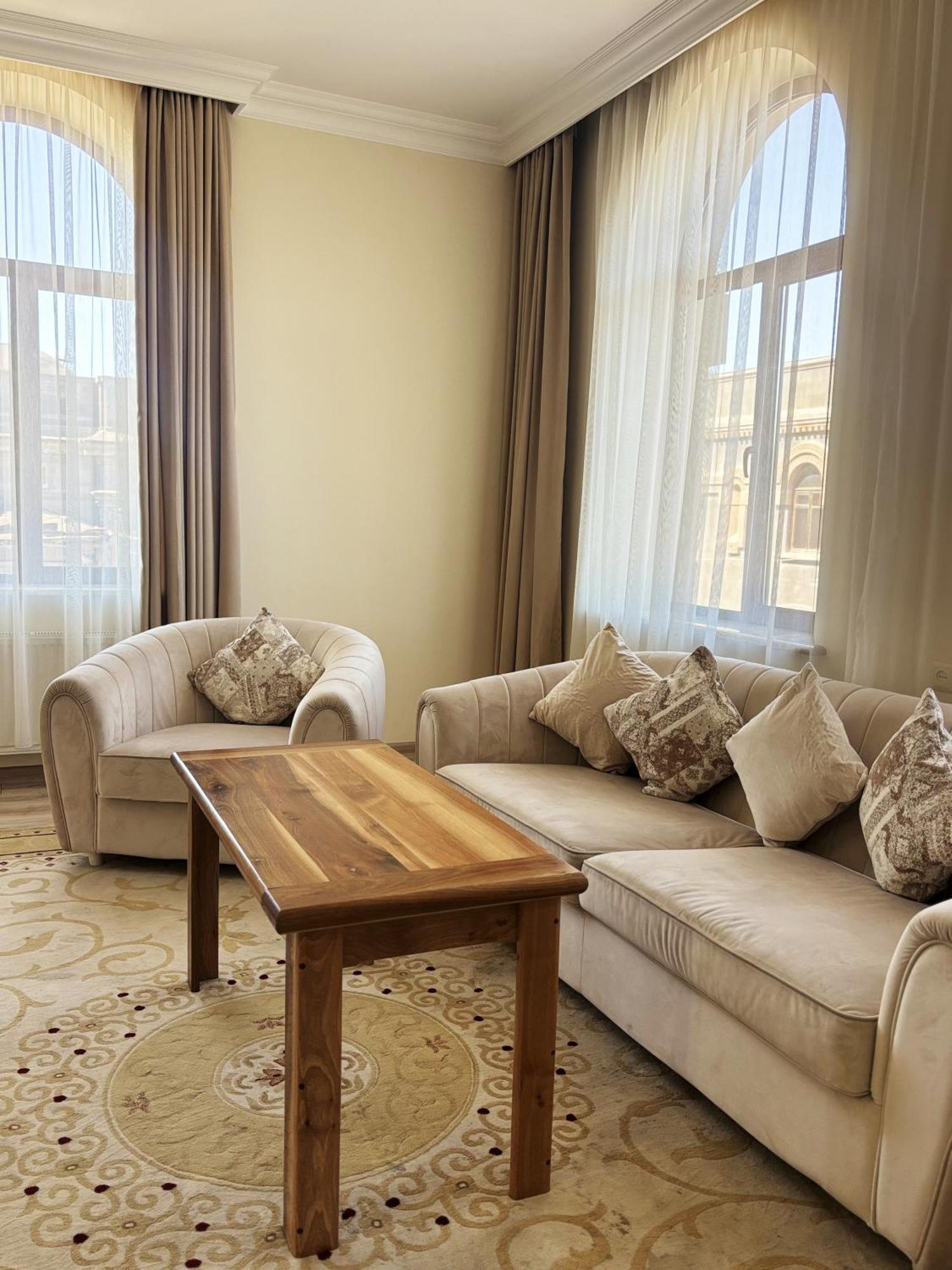 21 Rooms Hotel Gyumri Eksteriør bilde